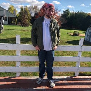 Meet your Posher, James